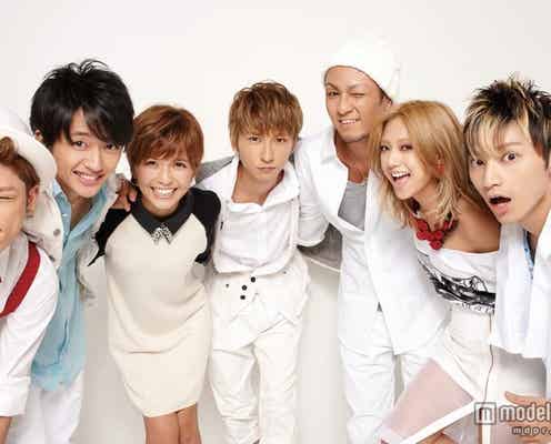 <紅白本番>AAA、華やかなフラワー柄衣装で「777~We can sing a song!~」