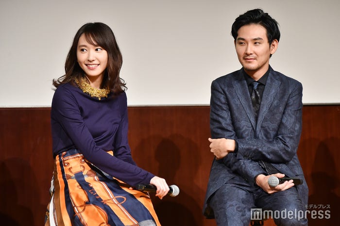 新垣結衣、松田龍平 (C)モデルプレス