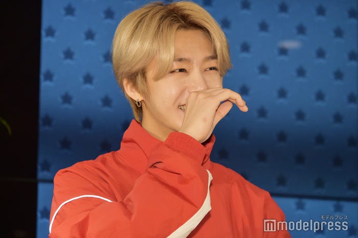 笑顔がかわいいヒョンウォン (C)モデルプレス
