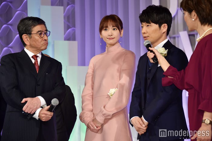 新垣結衣&星野源(C)モデルプレス