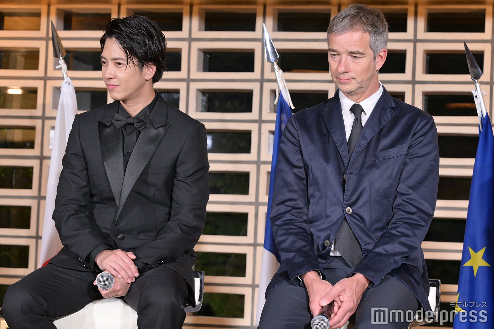 山下智久、クラウス・ジマーマン（C）モデルプレス