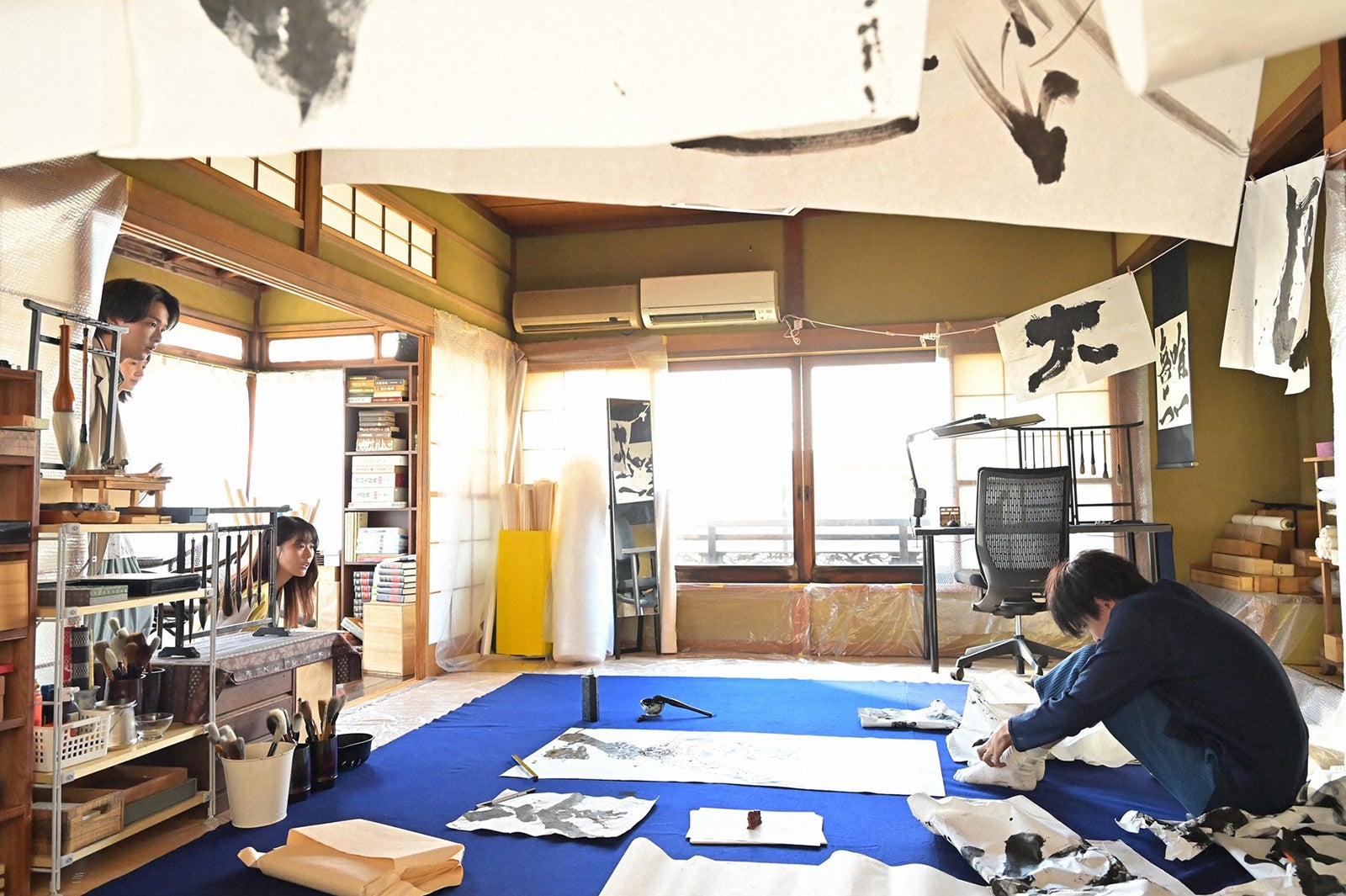 中村倫也、有村架純、望月歩「石子と羽男―そんなコトで訴えます？―」第9話より（C）TBS