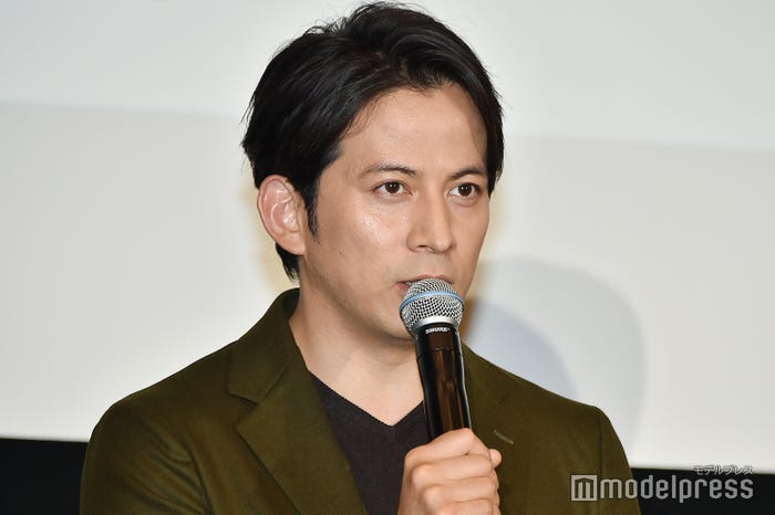 岡田准一 (C)モデルプレス