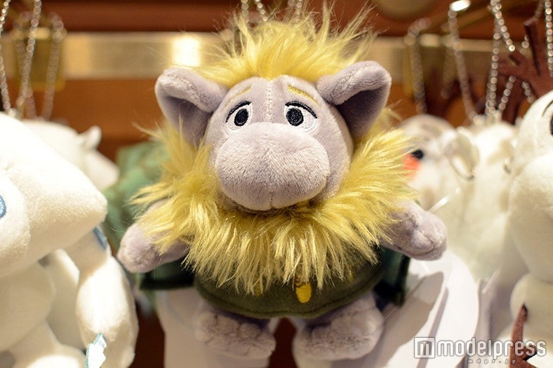 トロールのぬいぐるみバッジ￥1500（C）モデルプレス