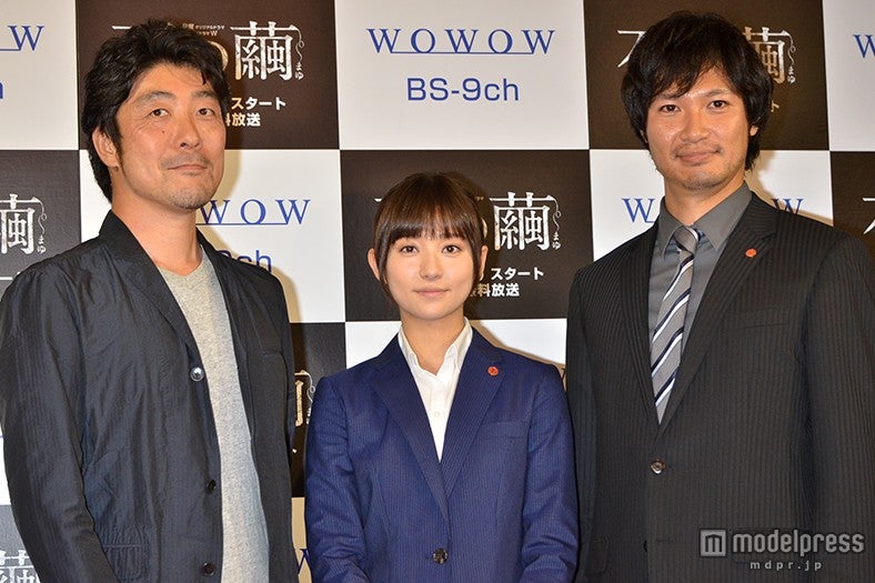 （左から）内片輝監督、木村文乃、青木崇高