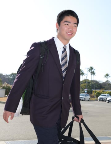 オリックス 新人10選手が入寮 ドラ1藤川は同級生のメッセージ入りTシャツ持参「つらい時に見たい」