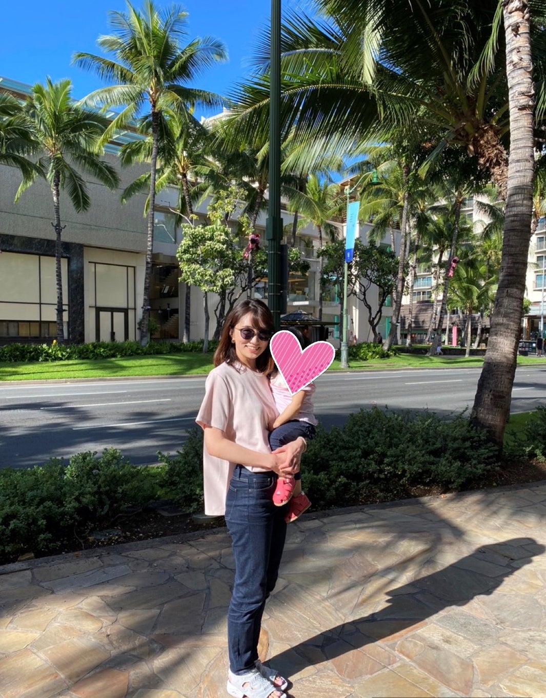 娘とリンクコーデ（提供写真）