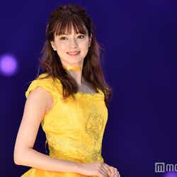 モデルプレス - 八木アリサ「美女と野獣」ベルに変身!圧巻オーラで魅了<札幌コレクション2017>