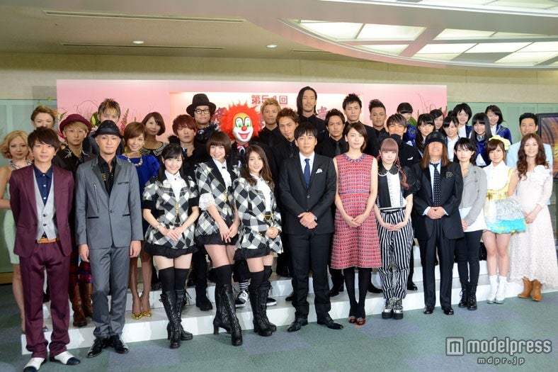 AKB48、三代目 J Soul Brothers、AAAらが集結！「日本レコード大賞」会見