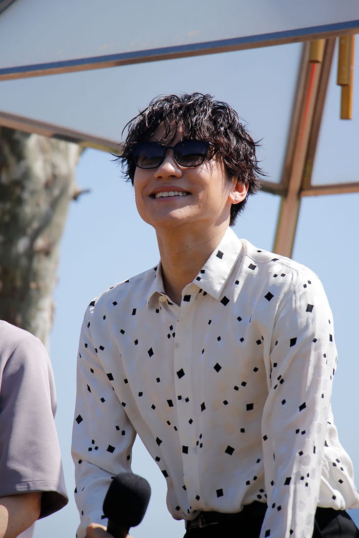 小森隼(C)「MEGANE no MACHI CAFE」produced by AMAZING COFFEEオープン記念トークイベント