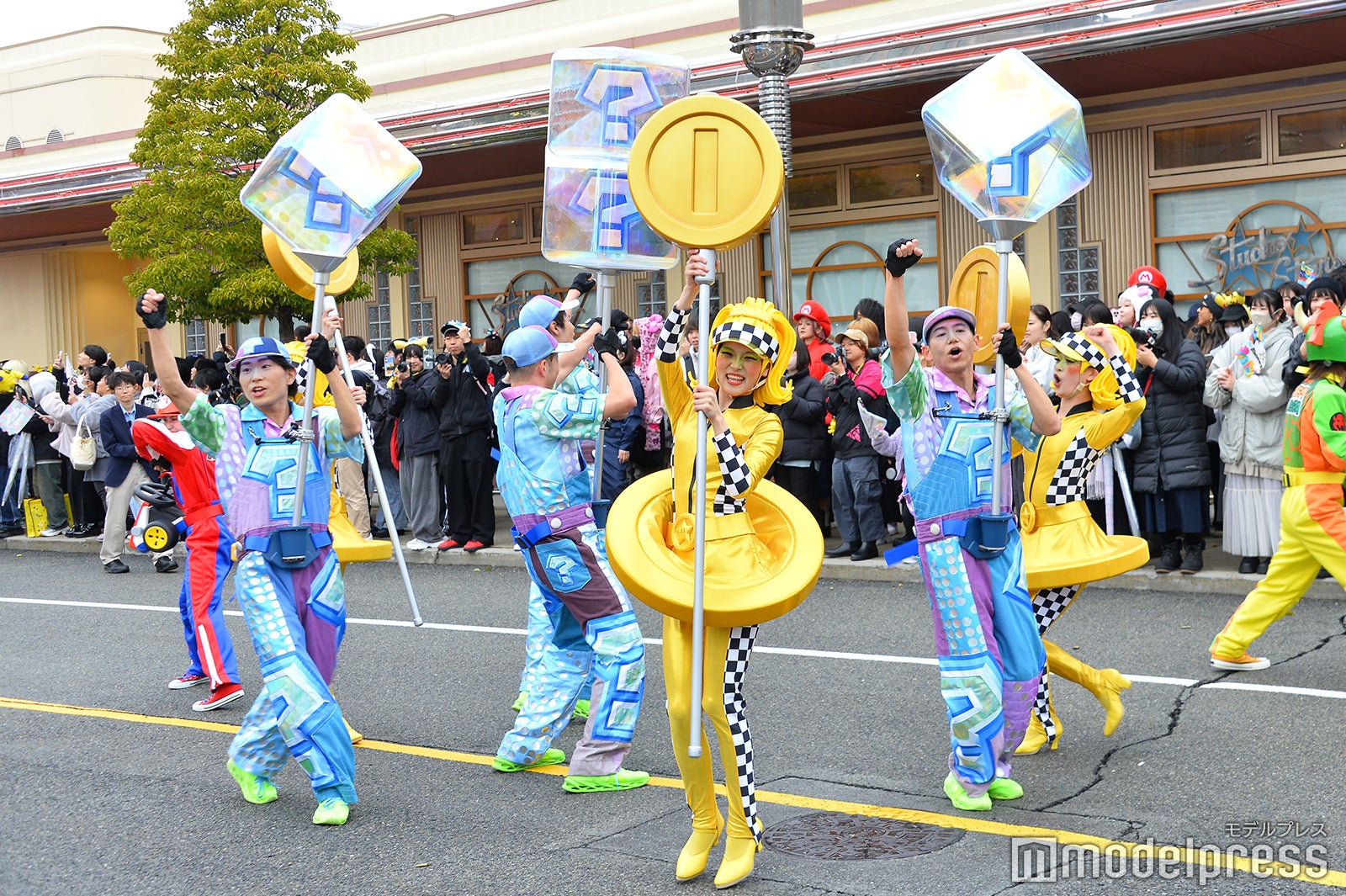 「NO LIMIT！ パレード ～Discover U！！！ バージョン～（C）モデルプレス