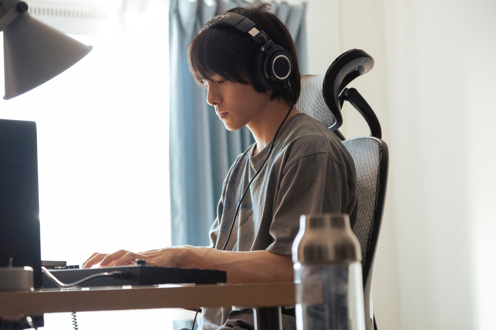 川西拓実（C）むつき潤・小学館／「バジーノイズ」製作委員会