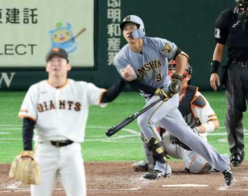 阪神・ドラ1立石 プロ1号「大学までのステージとはまた違ったいい瞬間」デビュー5戦目は大山に並ぶ球団3位