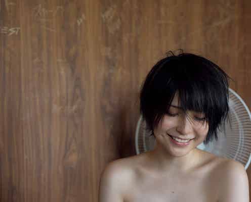 2.5次元モデル・あまつまりな、美ボディあらわで「週プレ」初登場