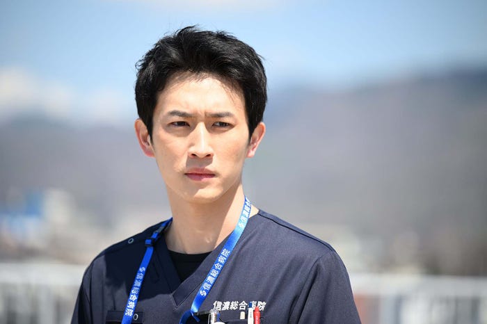 杉野遥亮「マウンテンドクター」第2話より(C)カンテレ
