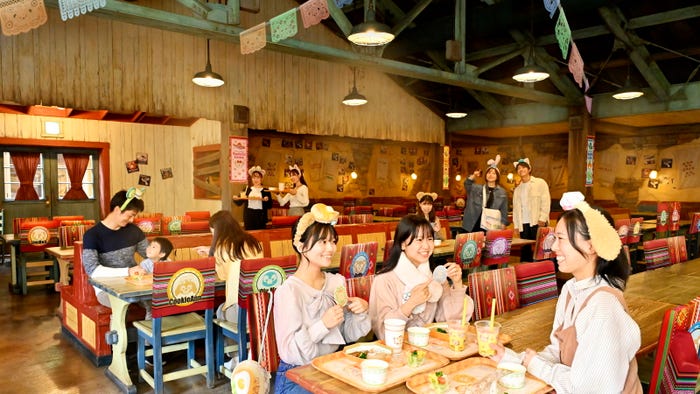 東京ディズニーシー「ダッフィー&フレンズ・ワンダフルキッチン」(C)Disney