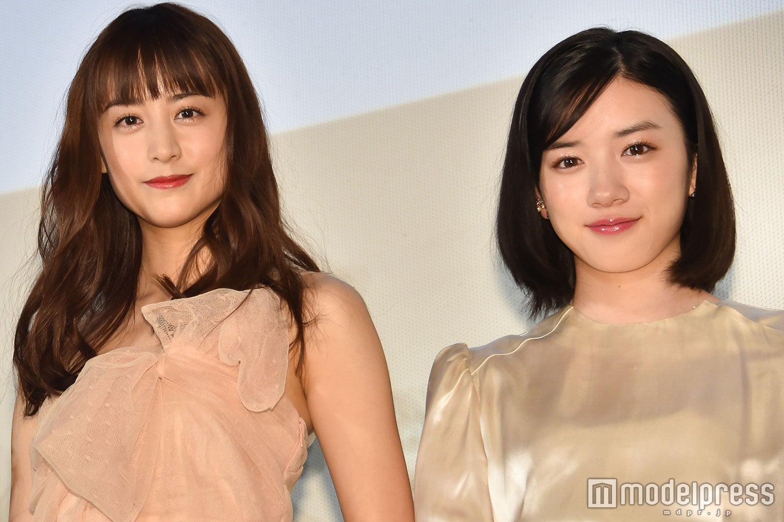 山本美月、永野芽郁 （C）モデルプレス