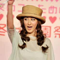 オードリー亜谷香