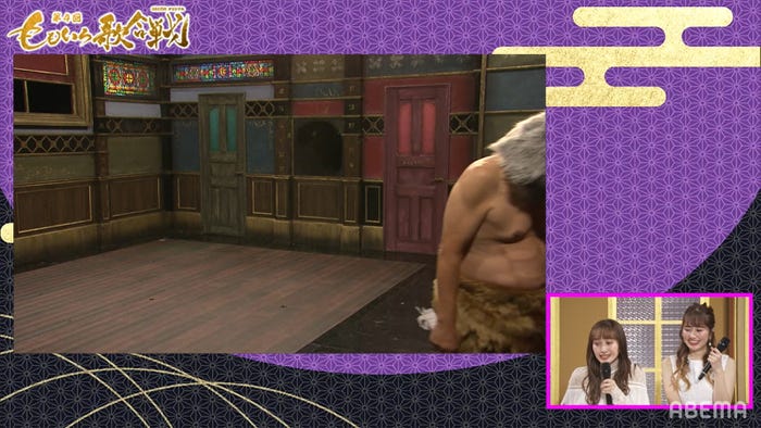 肩を落としてフレームアウトする笑福亭鶴瓶(C)ABEMA