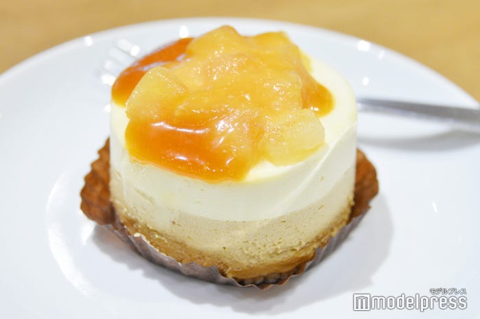 洋なしとキャラメルの紅茶ケーキ(C)モデルプレス