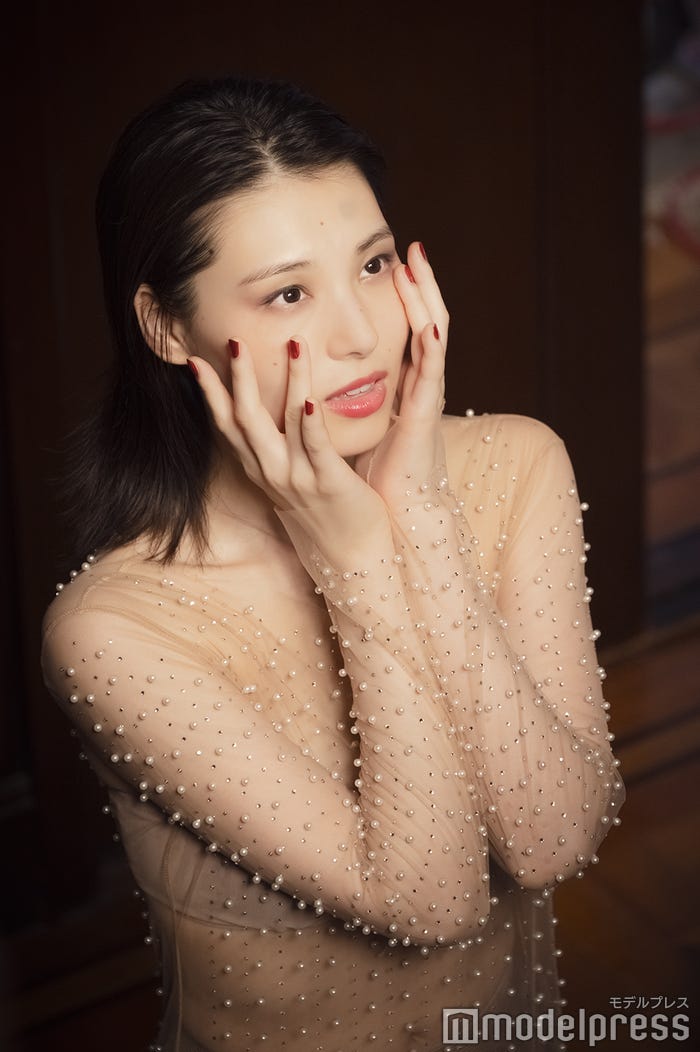 相楽伊織/「GIRLS graph. 007」(9月12日発売、宝島社)撮影の様子(C)モデルプレス