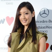 菜々緒 泡風呂でリラックス ビキニショットも解禁 モデルプレス 菜々緒 泡風呂でリラックス ビキニショットも解禁 モデルプレス