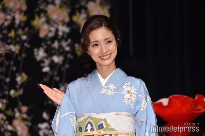 上戸彩(C)モデルプレス