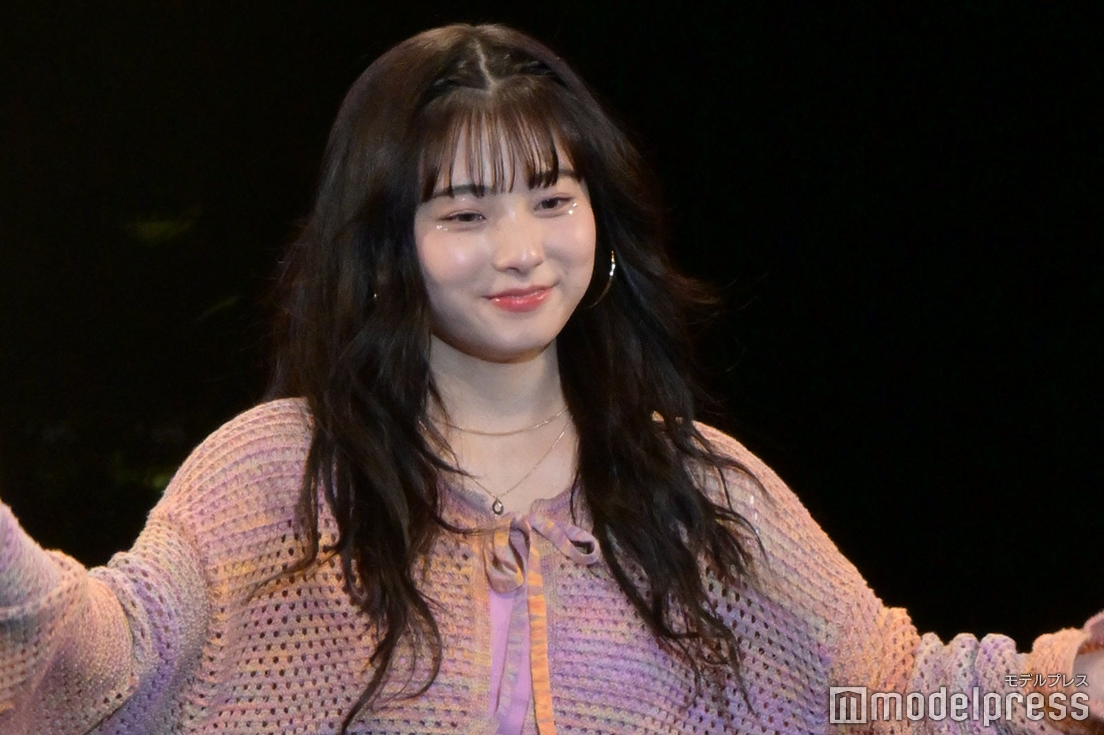 韓国出身インフルエンサー・らん、へそ出し春っぽコーデ ダメージデニム履きこなす＜超十代 －ULTRA TEENS FES－2023＠TOKYO＞