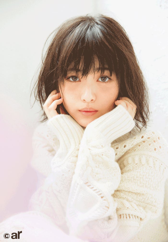 浜辺美波/画像提供:主婦と生活社