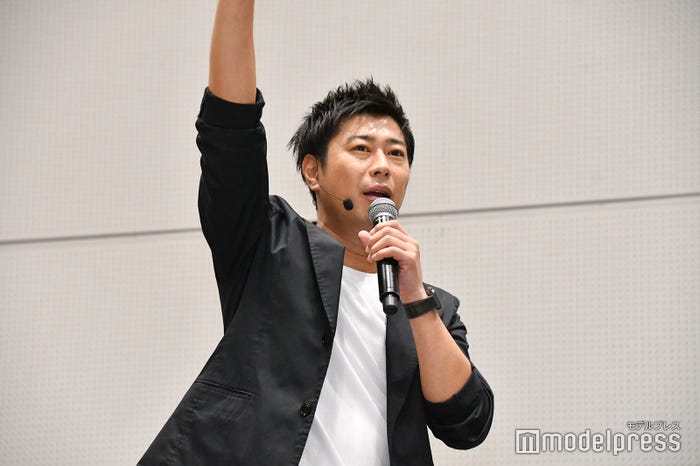 尾形貴弘(C)モデルプレス