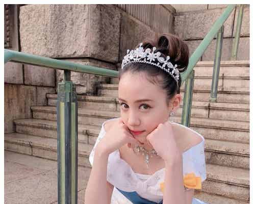トリンドル玲奈、デコルテあらわなドレス姿 バースデー迎えファンから祝福の声
