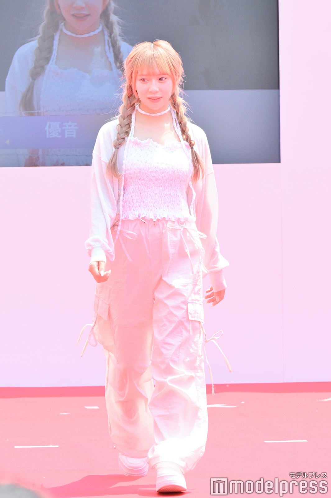 （C）モデルプレス