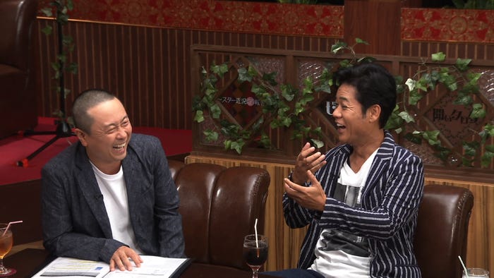 (左から)河本準一、名倉潤(C)テレビ東京