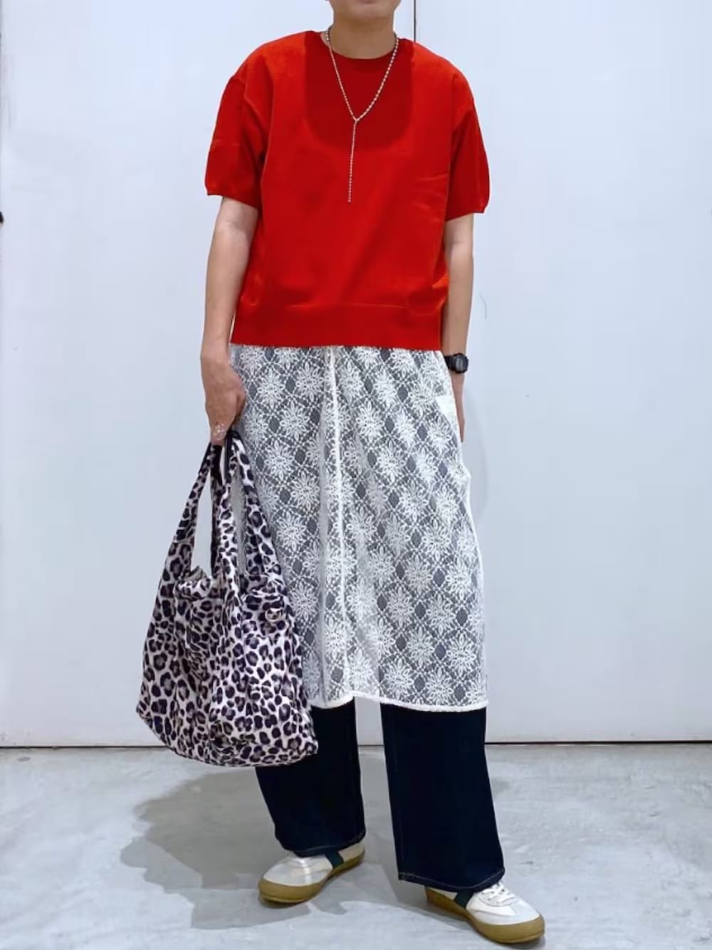 まるでミャクミャクのような配色が目をひく夏コーデ　出典：WEAR