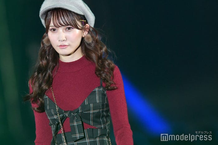 加藤史帆(C)モデルプレス