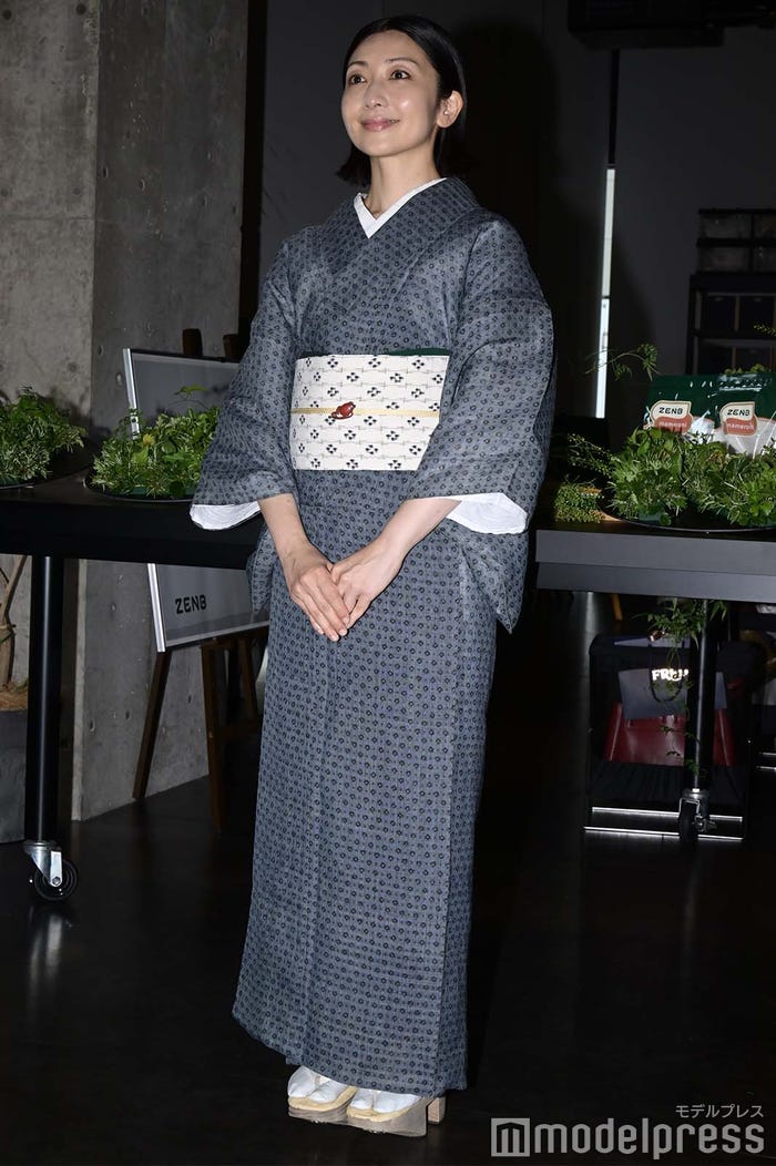 着物姿の持田香織(C)モデルプレス