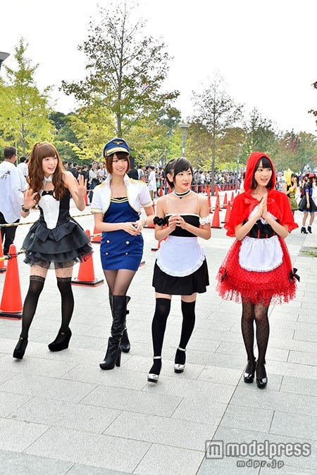 白石麻衣、橋本奈々未、生駒里奈、生田絵梨花