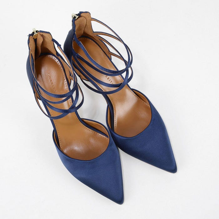 ポインテッドギリースティレット「CHARLES & KEITH」8,100円(税込)/画像提供:CHARLES & KEITH OFFICIAL ONLINE STORE