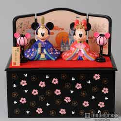 ミッキーマウス＆ミニーマウスのひな人形 10000 円（C)Disney