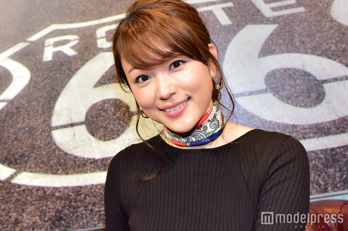 本田朋子、娘と初プールで水着姿を披露 夫・五十嵐圭撮影？家族ショット公開