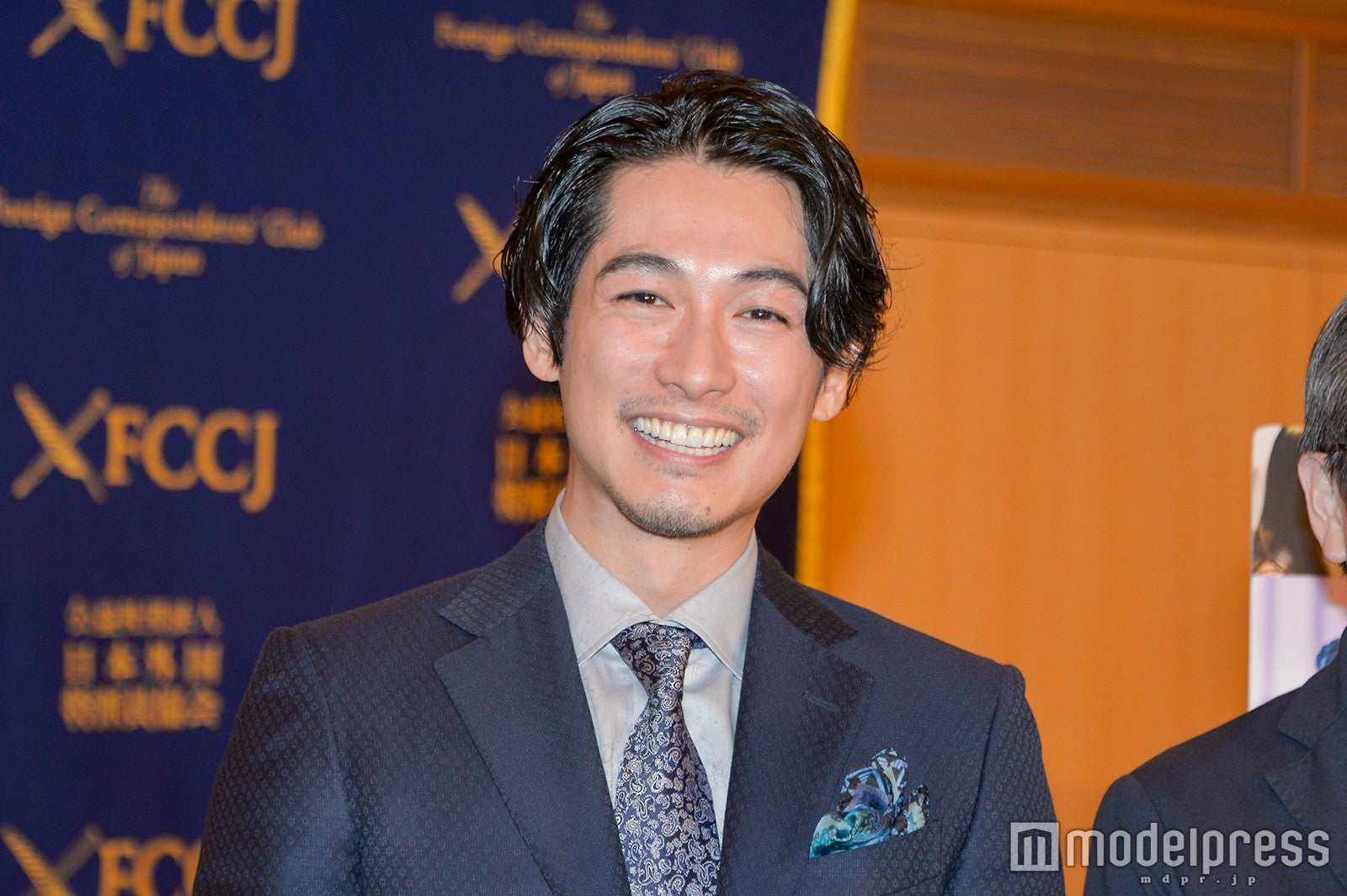 ディーン・フジオカ、英語力が活きる会見　通訳助ける