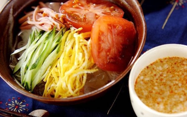 新鮮な味わいがたまらない! コクのある「冷やしゴマそうめん」
