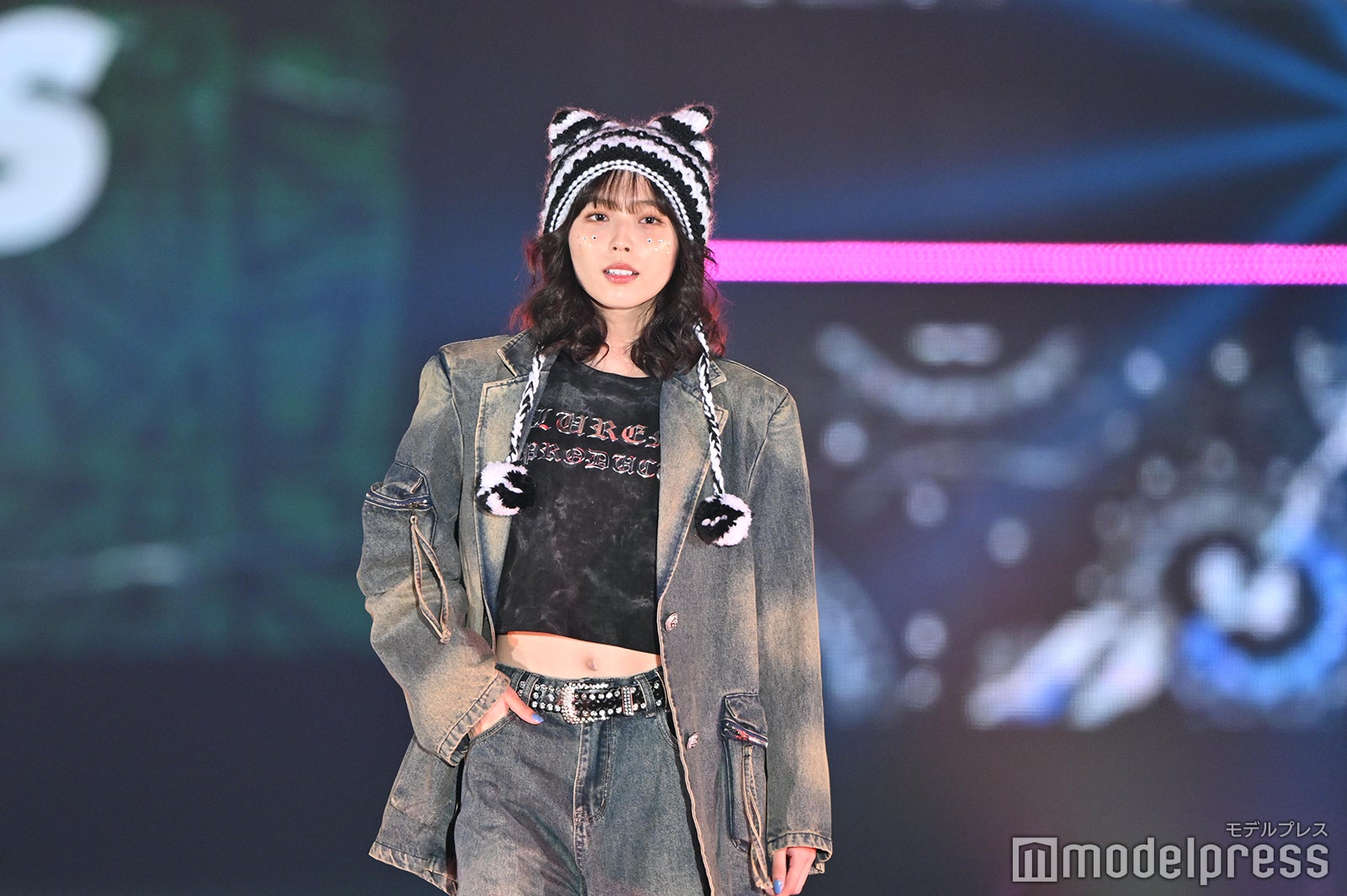 秋田汐梨「Seventeen」ステージ（C）モデルプレス