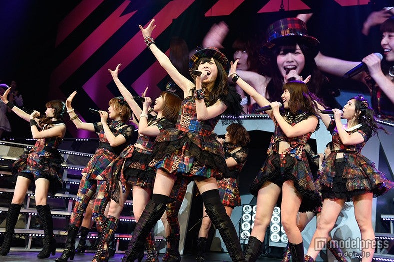 「AKB48リクエストアワーセットリストベスト1035 2015」5日目（C）AKS