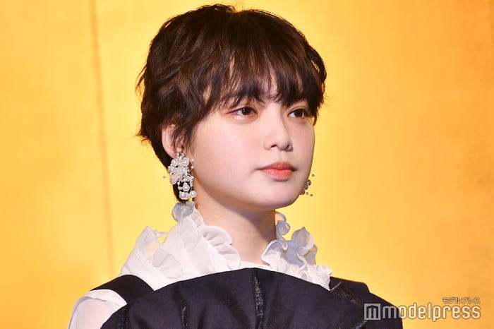 平手友梨奈(C)モデルプレス