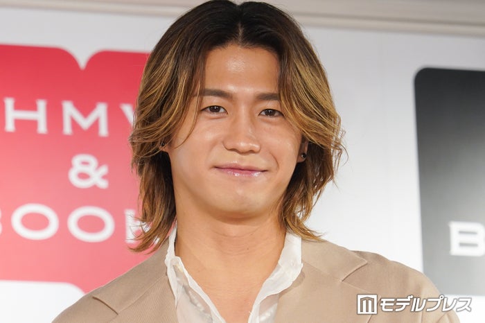 FANTASTICS瀬口黎弥、写真集撮影に向け体脂肪率6％に「メロ筋」際立つ“お気に入りカット”アピール【Lei】