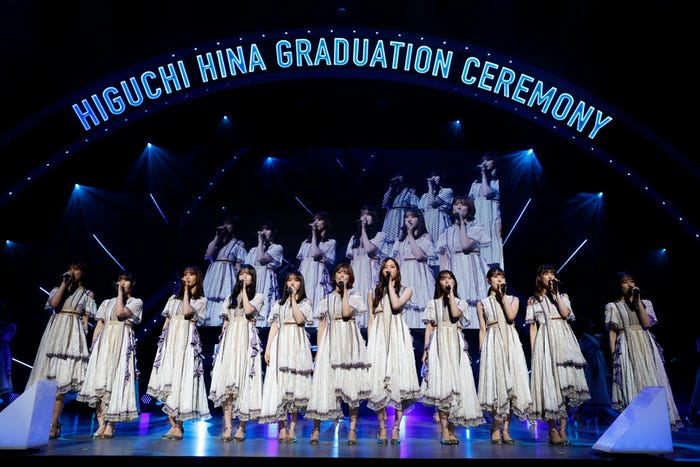 乃木坂46(C)乃木坂46LLC