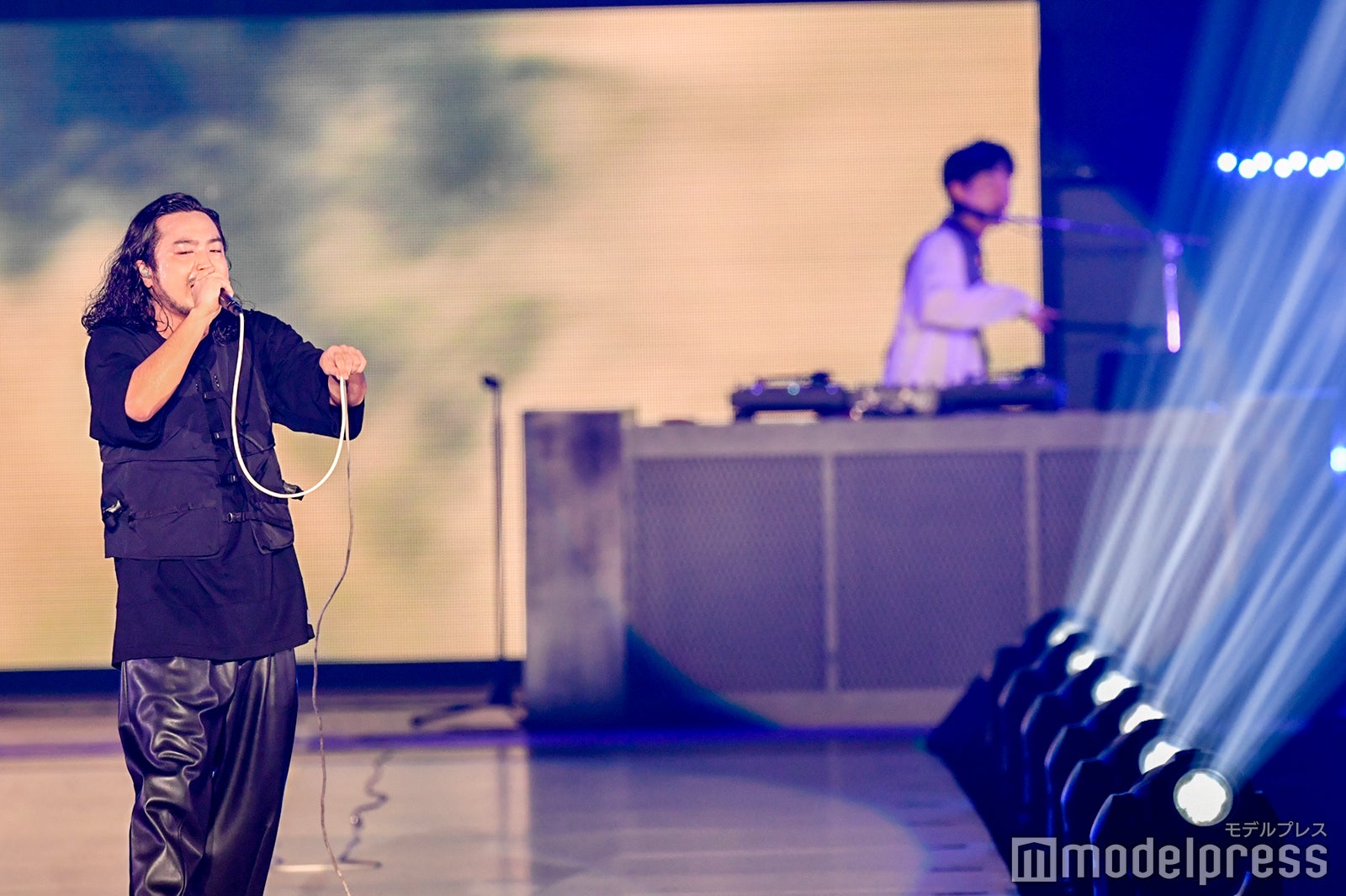 （C）モデルプレス