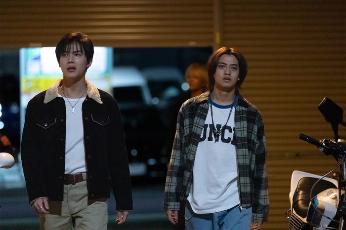 中川大志、高橋海人「95」第9話より(C)「95」製作委員会