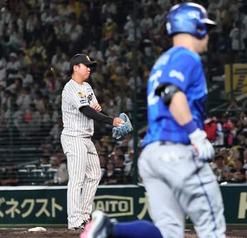 阪神はDeNAに惜敗 先発・村上が7回3失点の粘投も追いつけず 石井が復帰登板1回無失点